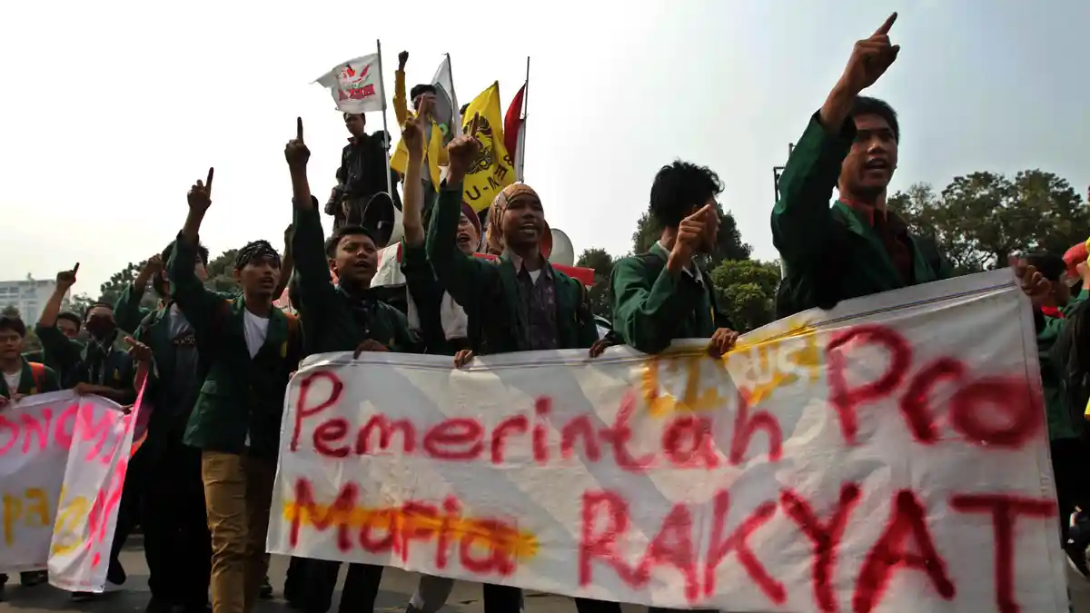 Aksi Represif ke Beni Picu Gelombang Protes Mahasiswa di Daerah