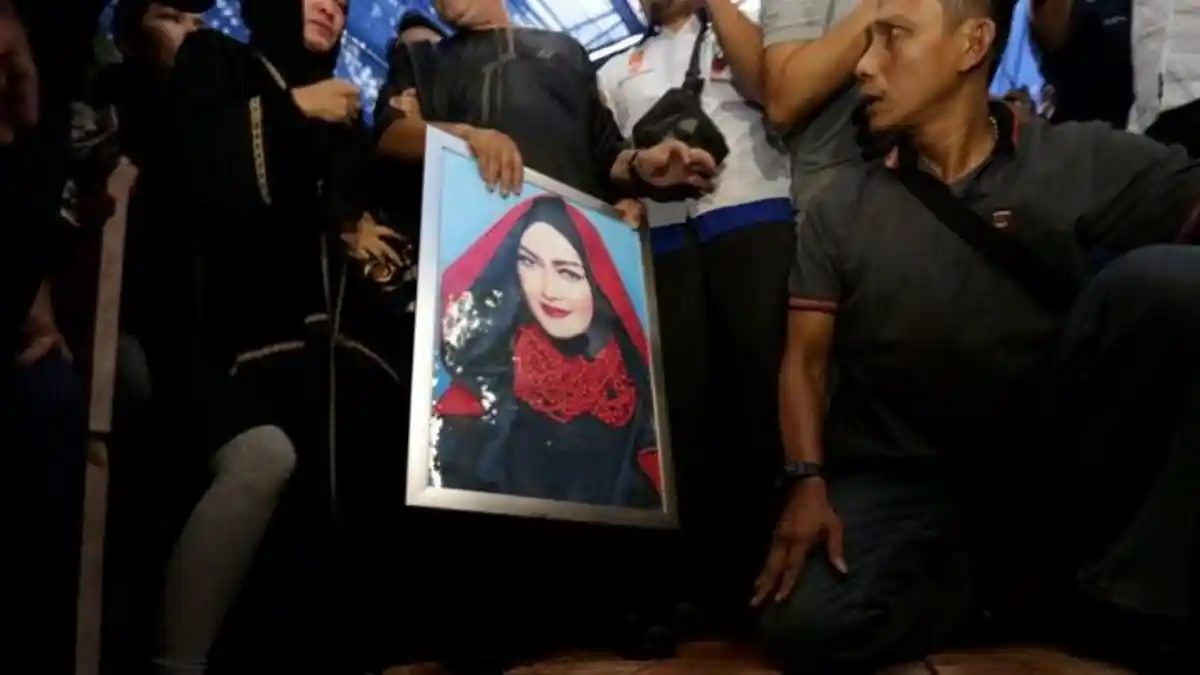 Heboh! Ada Pria Ngaku Sering Komunikasi Dengan Jupe Lewat Roh di Postingan Terakhir FB Jupe