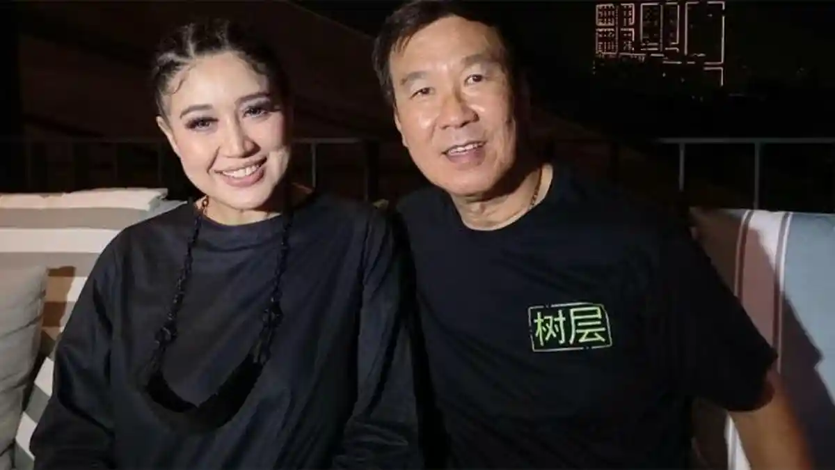 Demi Cuan, Penyanyi Sania Gabungkan Usaha Kuliner dengan Entertaiment