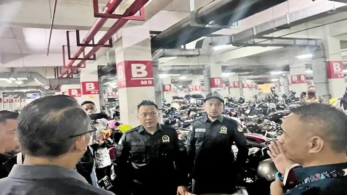 Bigmall Samarinda Keluhkan Parkir Liar, Masih Saja Ada yang Pilih di Ruang Terbuka Hijau