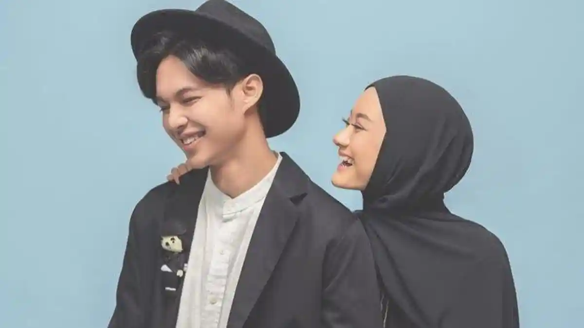 Rey Mbayang Bagikan Kabar Kini Negatif Covid-19, Bersyukur dengan Hasil Pemeriksaannya