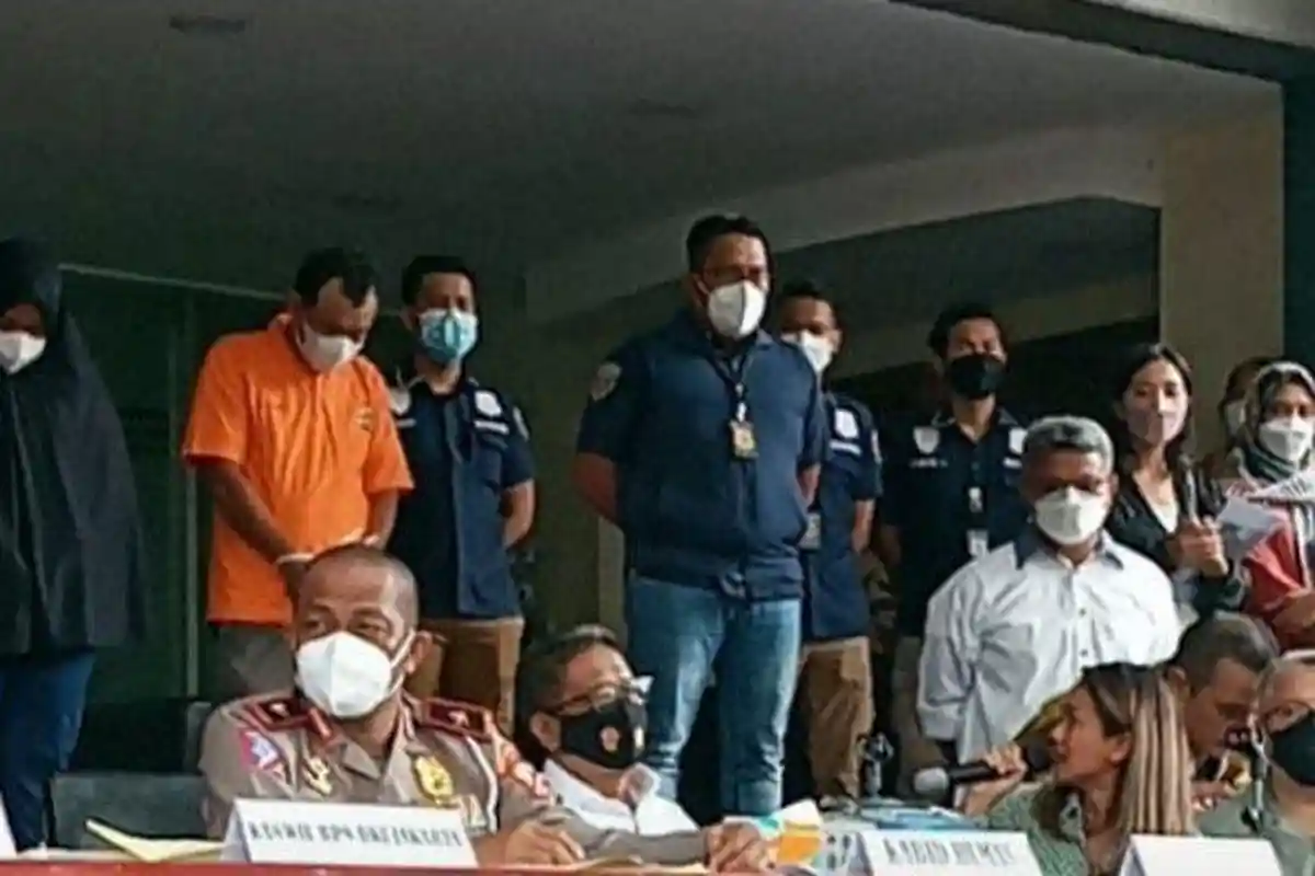 Nirina Zubir Ungkap Sosok Riri Khasmita, Mantan ART yang Rampas Aset Milik Mendiang Ibunya