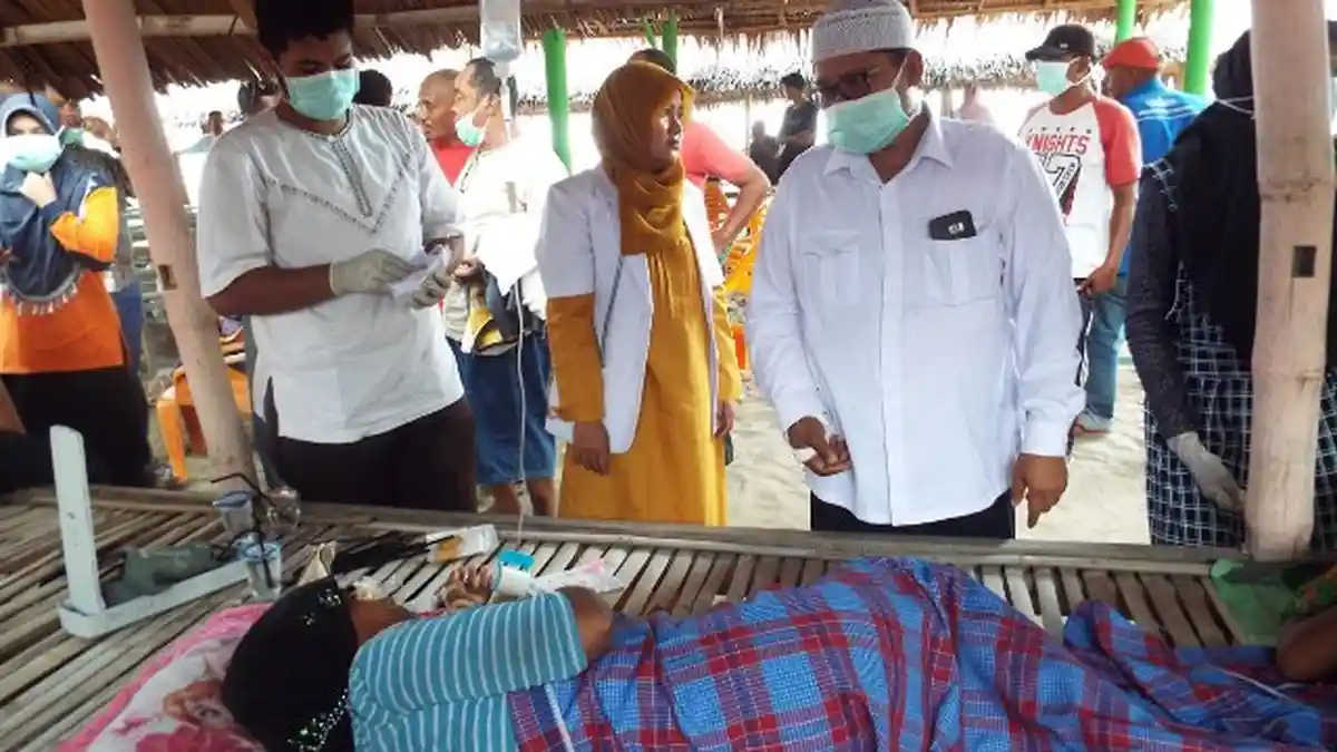 VIDEO - 76 Warga Rohingnya Terdampar di Bireuen