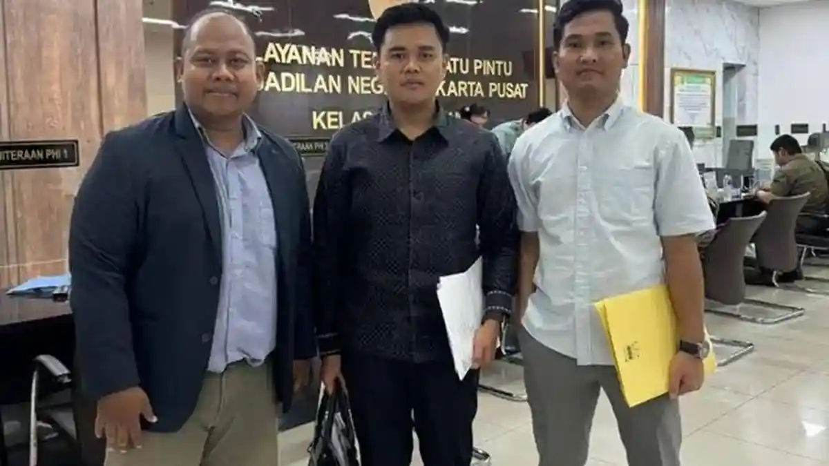 Langgar Putusan MK? Pejabat Negara Rangkap Jabatan Digugat Citizen Lawsuit