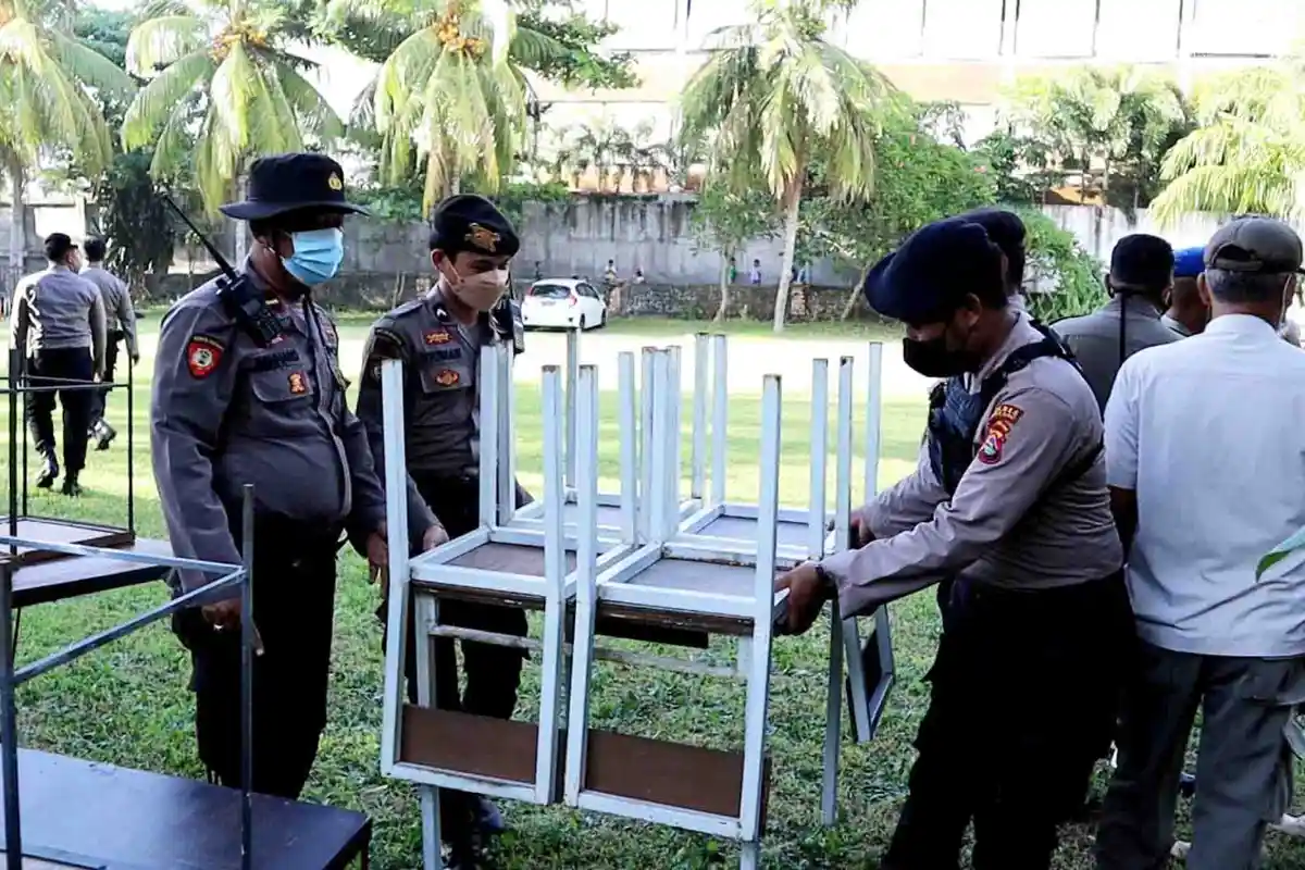 Konser Pamungkas di Lombok Dibubarkan Polisi karena Alasan Bencana  
