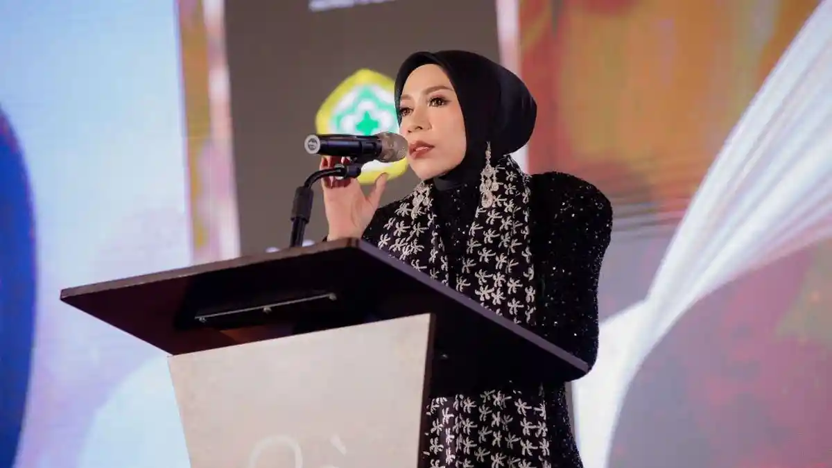 Pernah Berjuang Hadapi Obesitas, Melly Goeslaw Sosialisasikan Hidup Sehat