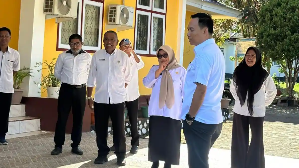 Sidak Sejumlah Kantor OPD, Sekkab Halmahera Timur Ricky Richfat Ingatkan Peningkatan Kedisiplinan