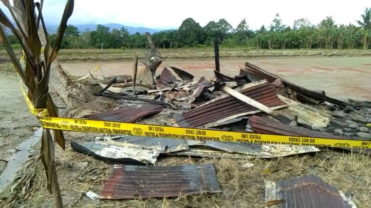 Polisi Buru Pelaku Dugaan Pembakaran Rumah dan Pondok di Baebunta Luwu Utara