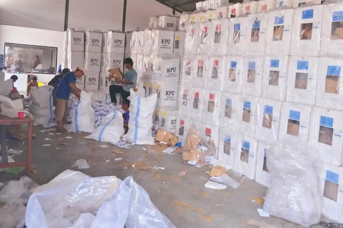 KPU Muara Enim Persiapkan Gudang Logistik Untuk Pilkada 2024