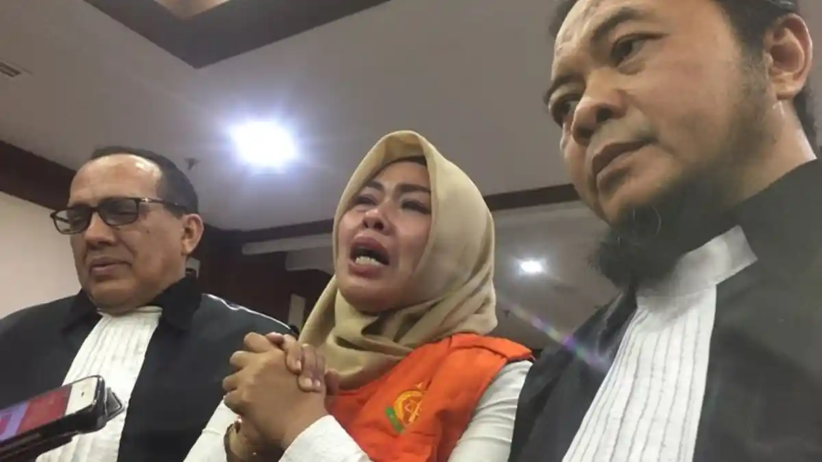 Wanita Penyebar Video Penggal Kepala Jokowi Divonis Bebas, Ngaku Tak Pernah Ditemani Relawan Prabowo