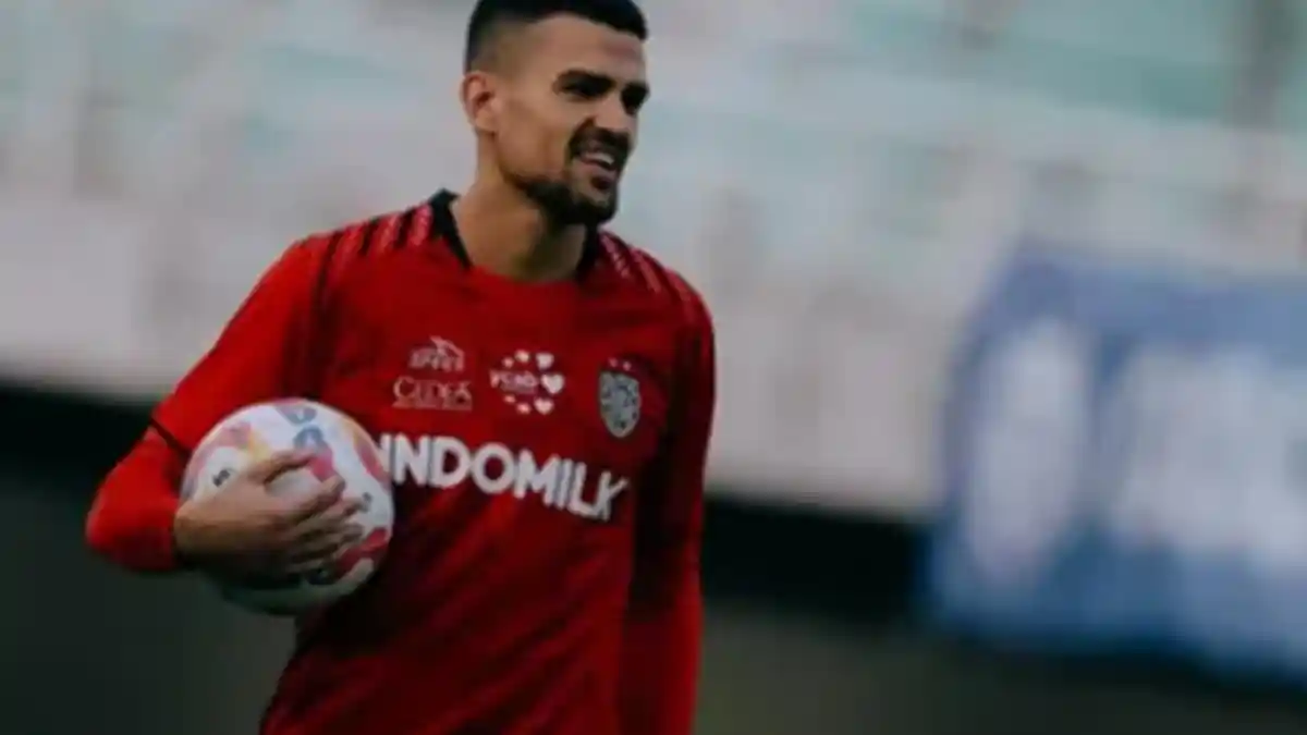 Johnny Jansen Sudah Tiba di Bali, Skuad Bali United Jalani MCU & Jadwalkan Latihan Kamis Ini