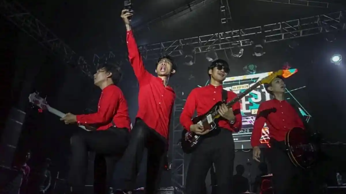 TRIBUNWIKI: Ini Profil The Changcuters, Bintang Tampu  di Pensi Rofest 2019 SMAN 5 Makassar