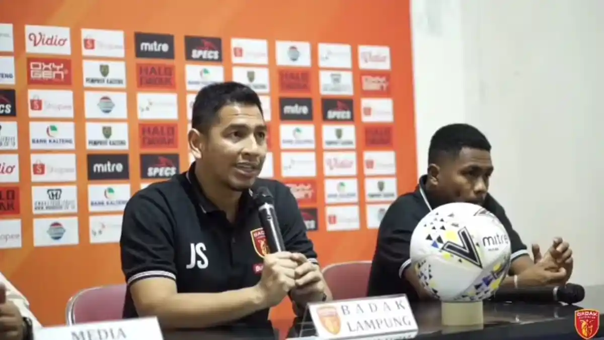 Jaga Eksistensi Klub, Misi Badak Lampung di Kandang Madura