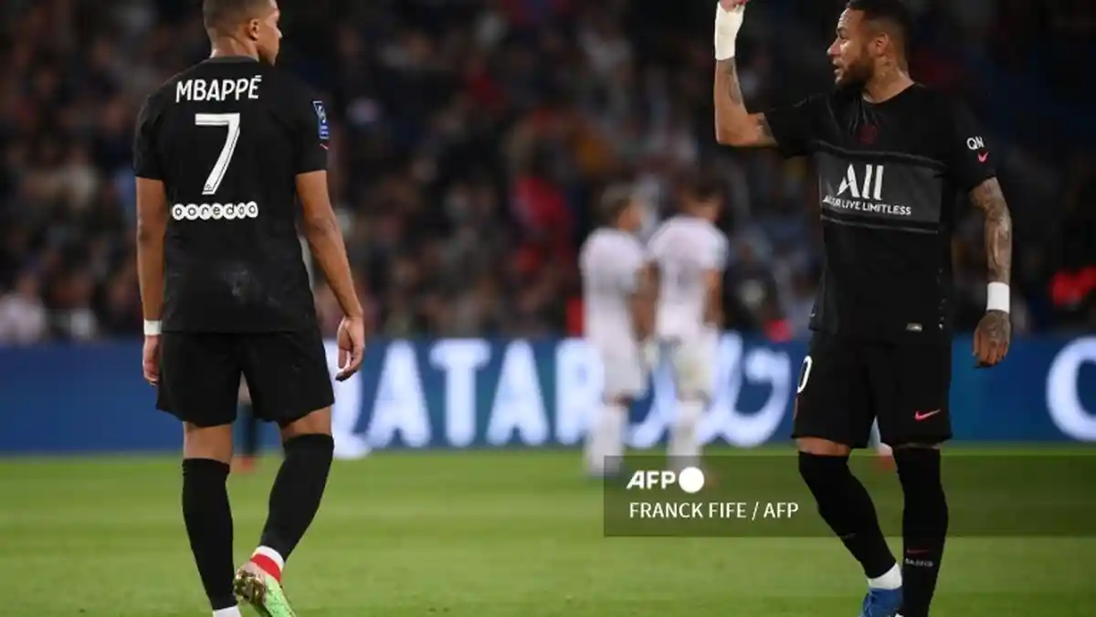 Jelang Bertemu Manchester City, Dua Bintang PSG Sudah Baikan: Mbappe Sebut Neymar Gelandangan