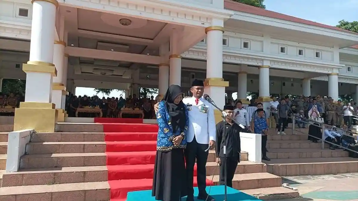 Terima SK PPPK Bone, Ibu 12 Anak Dapat Hadiah Motor dari Andi Asman Sulaiman