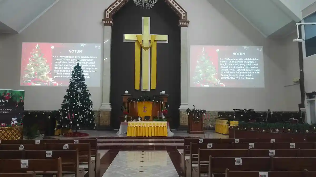 Gereja Toraja Jemaat Tamalanrea Makassar Berhias Sambut Natal