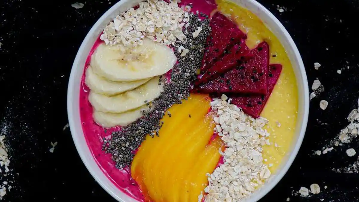 Resep Smoothie Bowl Buah Naga dan Mangga Simpel, Cocok untuk Program Diet Bentuk Tubuh Indah