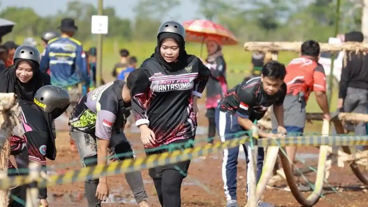 Tim Citra Mandiri Jawara Lomba Damkar Pj Bupati Cup 2024 di Batola ...