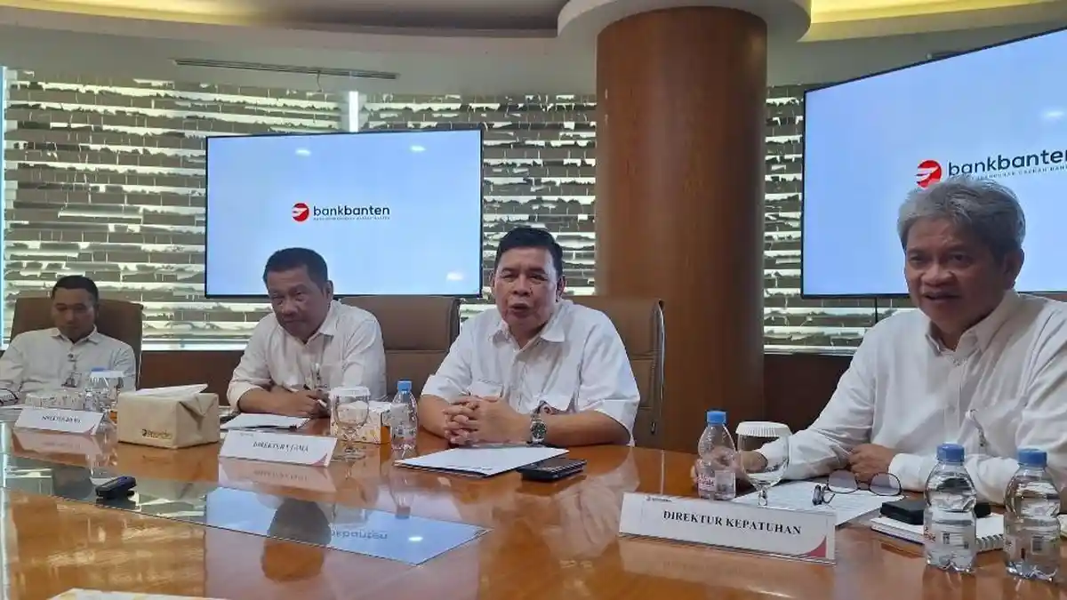 Dirut Bank Banten Blak-blakan Usai Saham Dibeli Bank Jatim Hampir 28 Juta Lembar