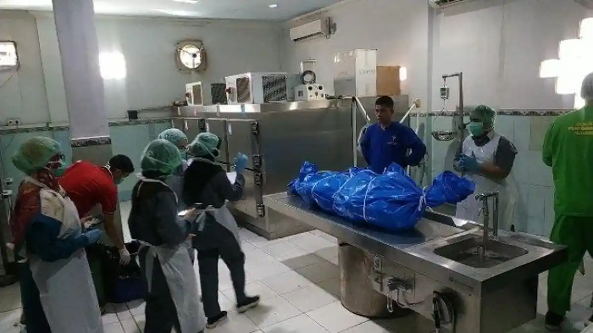 Perbuatan Sadis Perkosa Bu Guru, Mayatnya Ditaruh Ember, Korban Sering Diintip Saat Mandi