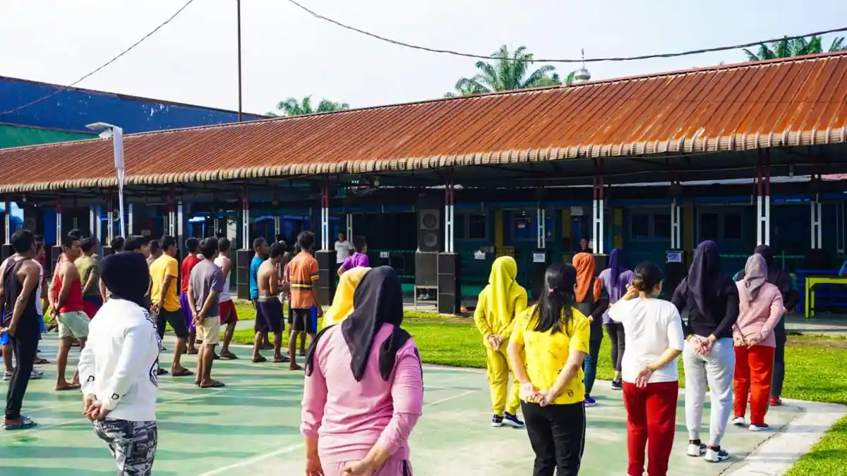 Lapas Rantauprapat Kanwil Kemenkumham Sumut Terapkan Pembinaan Fisik Melalui Kegiatan Senam Pagi