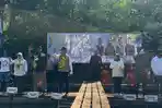 menanam-6600-bibit-pohon-mangrove-di-Desa-Muara-Pagatan.jpg
