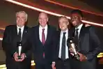 Carlo-Ancelotti-dan-Vinicius-Junior-menerima-penghargaan-The-Best-FIFA-Awards-2024.jpg