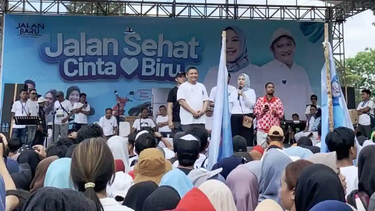 Warga Sambut Paslon Dayah-Imam di Acara Jalan Sehat, Daftar ke KPU 28 Agustus 2024