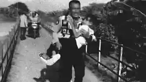 Anak-kena-lemparan.jpg