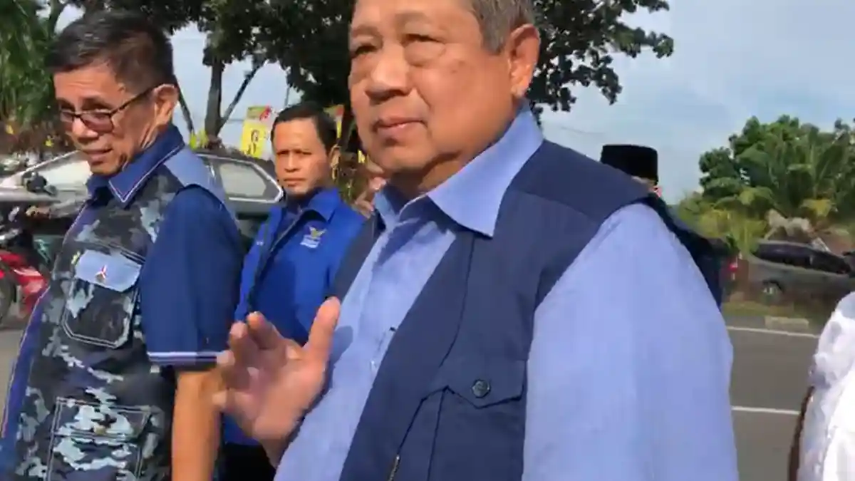 SBY Soal Baliho Demokrat Dirusak: Ini Bukan Perang Saya, Yang Bertarung Jokowi dan Prabowo