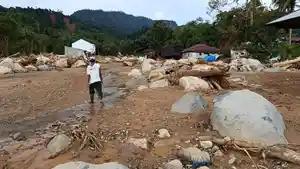 Kondisi-di-lorong-3-dan-4-Kelurahan-Hutanabolon-Kecamatan-Tukka_111.jpg