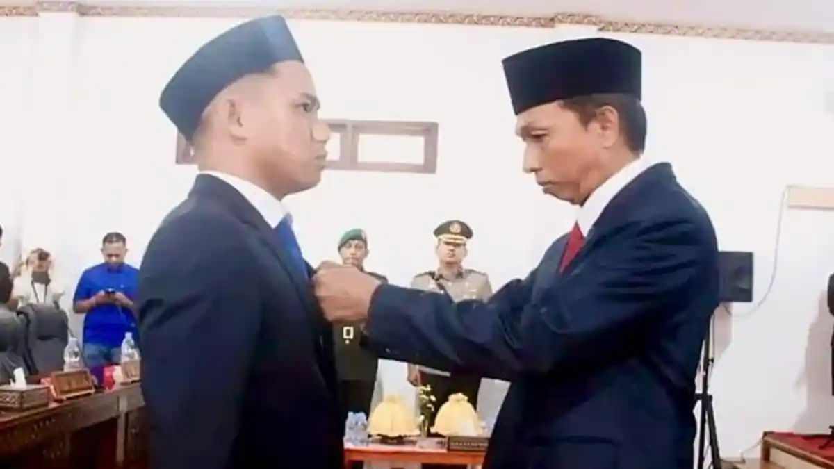 Ignatius Tando Rano Dilantik Jadi Anggota DPRD Toraja Utara, Gantikan Alexander Rantetondok