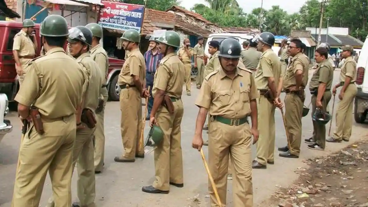 Polisi ini Bernafsu Dengar Curhatan Gadis Belia yang Digilir Empat Pemuda