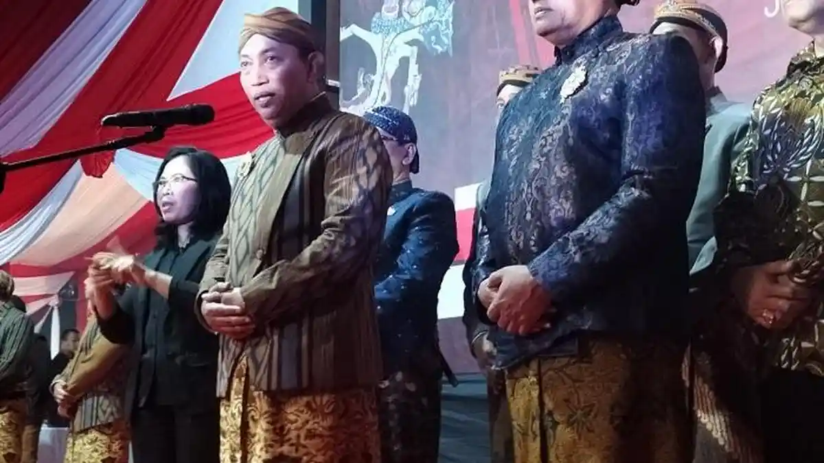 Lewat Pagelaran Wayang Kulit, Kapolri Harap Pemimpin Bisa Jadi Sosok Pendengar Suara Rakyat