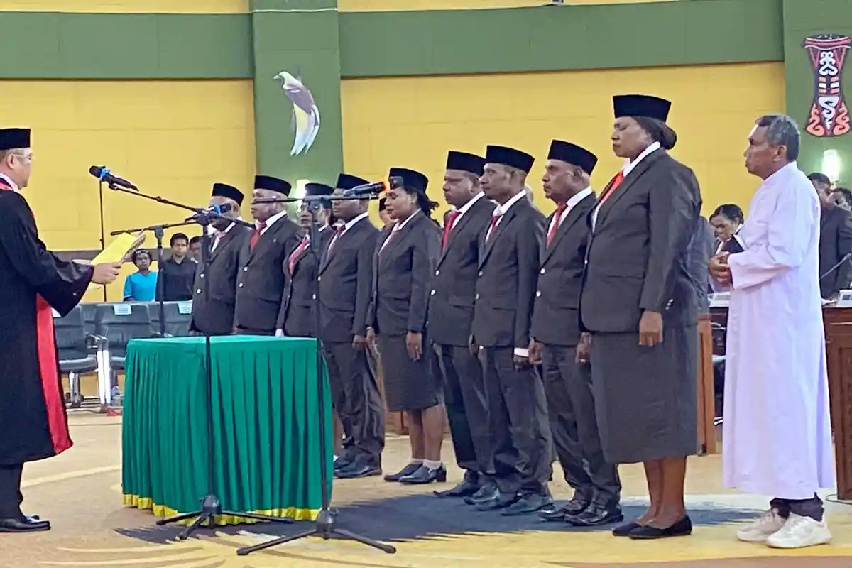 9 Anggota DPRK Mimika Papua Tengah Jalur Otsus Resmi Dilantik, Berikut Nama-namanya