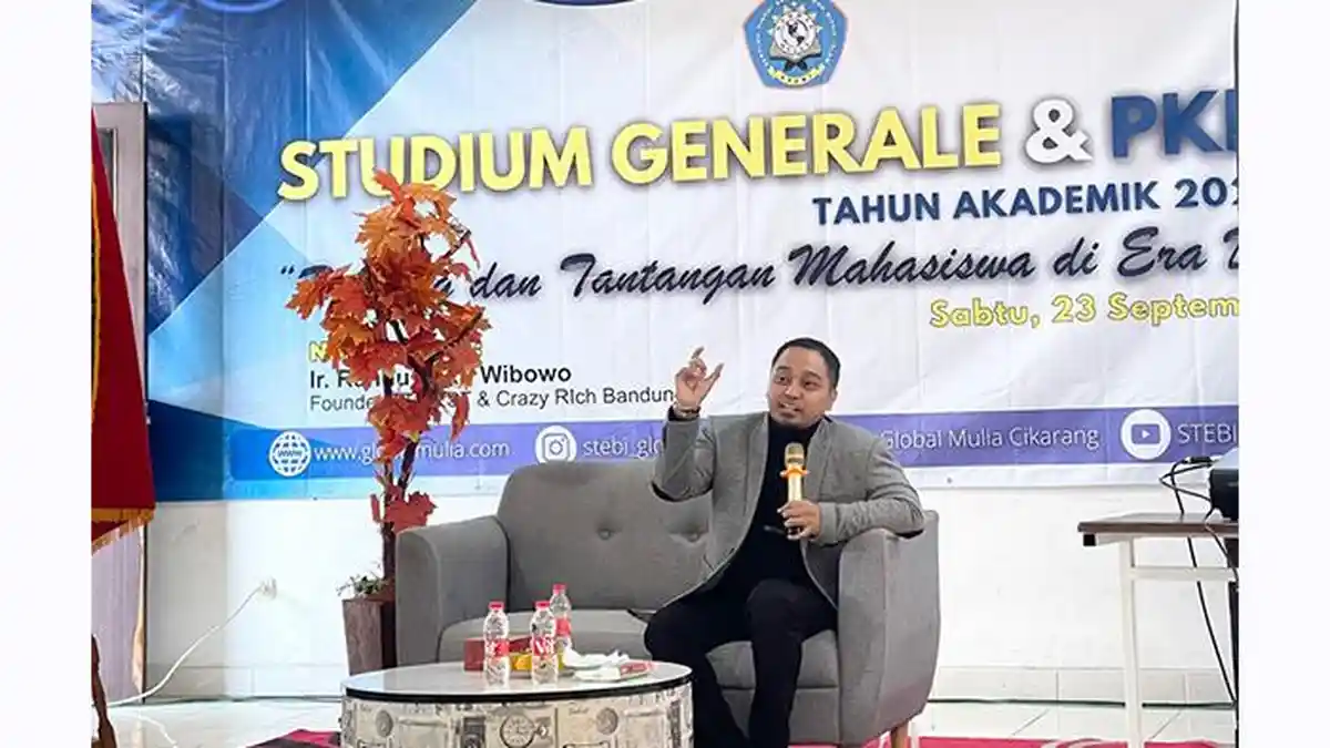 Ir Randu, Milyader Muda Bandung Jadi Pembicara di Kuliah Umum Mahasiswa STEBI Global Mulia Cikarang