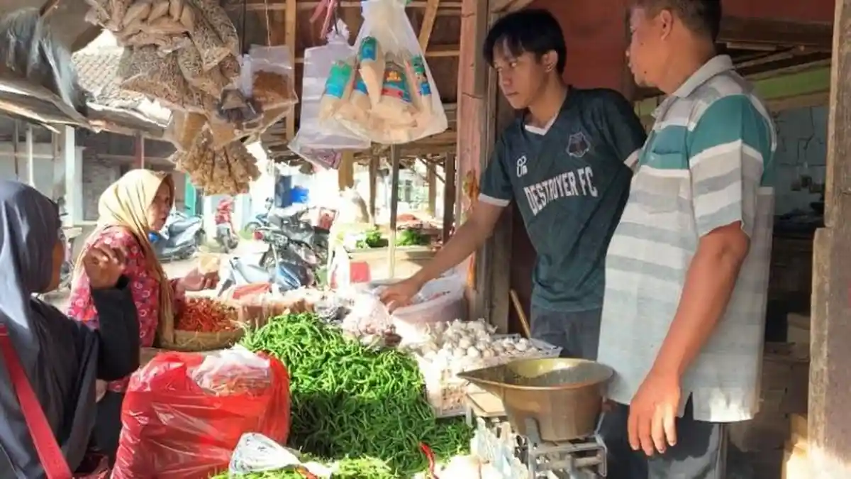 Pedagang di Pasar Terminal Pringsewu Pilih Pasokan Cabai dari Jawa karena Lebih Murah