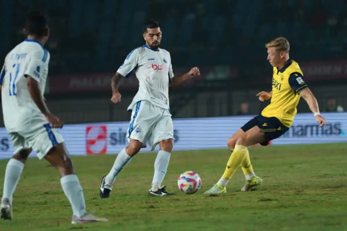 Hasil Skor Akhir Arema FC Vs Oxford United  0-4, Tak Ada Keajaiban, Singo Edan Pulang Lebih Cepat