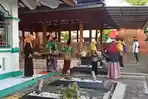 Songsong-Ramadhan-Rombongan-IPNU-IPPNU-Blora-Berziarah-Di-Makam-Kanjeng-Sunan-Pojok.jpg
