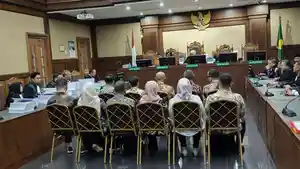 terdakwa-kasus-pemerasan-sertifikasi-K3-Kemnaker-sidang-tuntutan-Pengadilan-Tipikor-Jakarta.jpg