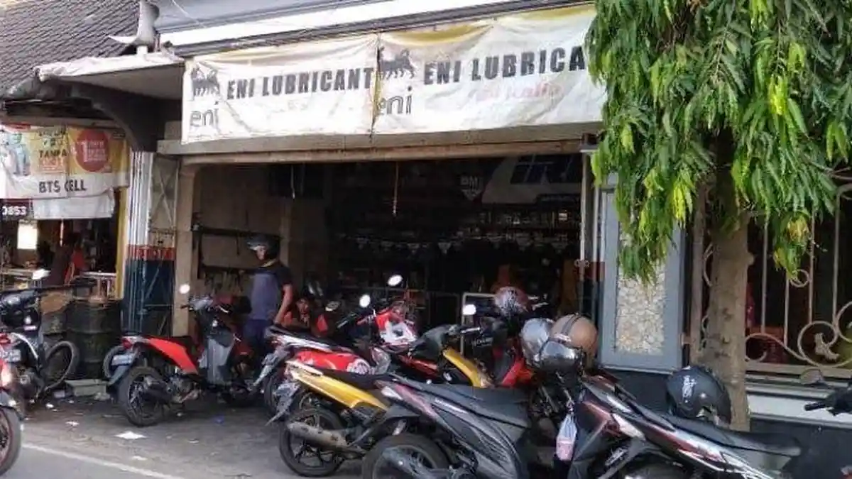 Breaking News : Terduga Teroris Asal Sragen Ditangkap Densus 88 Saat Beli Knalpot