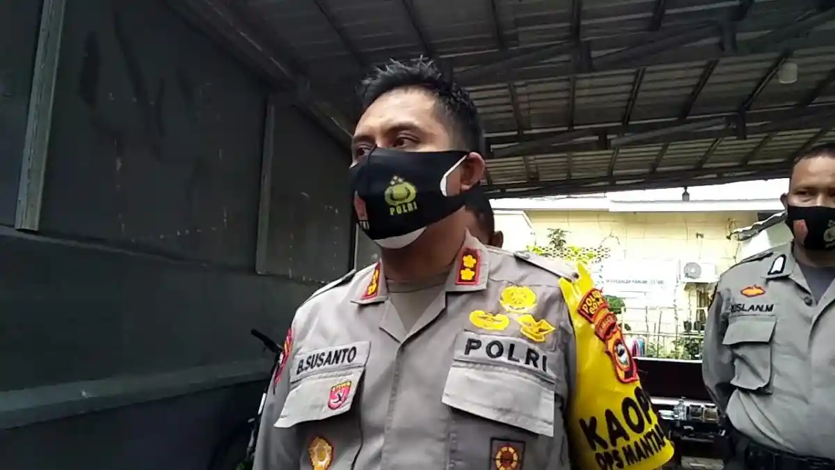 Barang Bukti Diamankan di Rumah Terduga Teroris Gowa, Berkaitan Bahan Peledak & DVD Pembuatan Bom