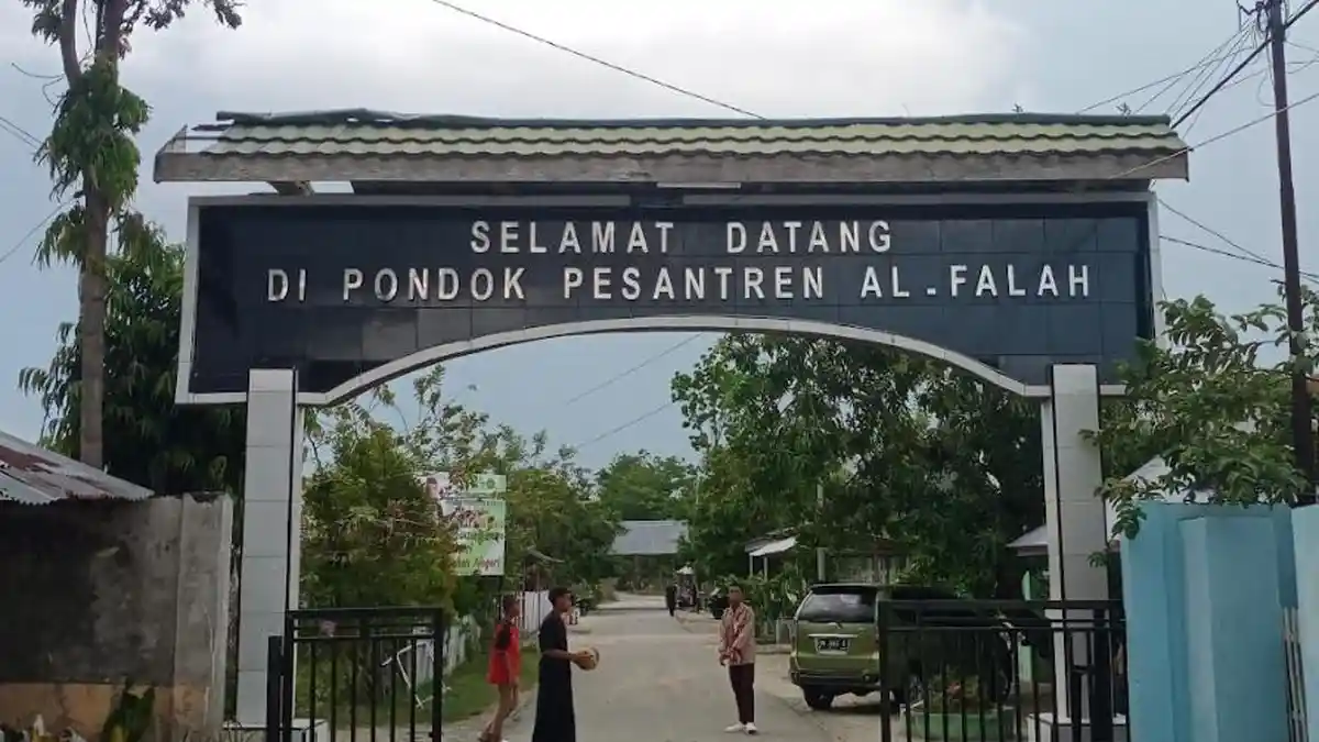 Santri Al-Falah Limboto Gorontalo Kompak Beri Harapan di Momen Hari Santri Nasional 2023