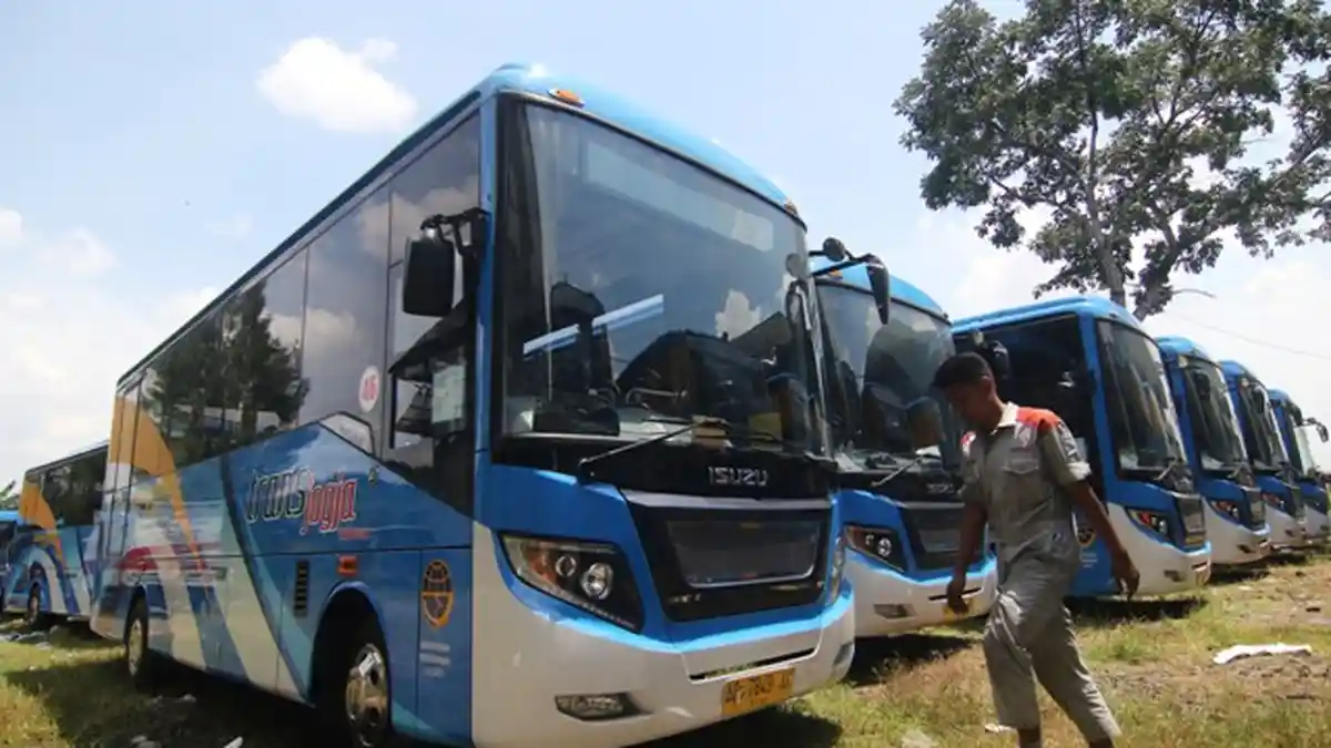 REALTIME NEWS : Besok, Bus Baru Trans Jogja Beroperasi di Jalur 3 dan 4