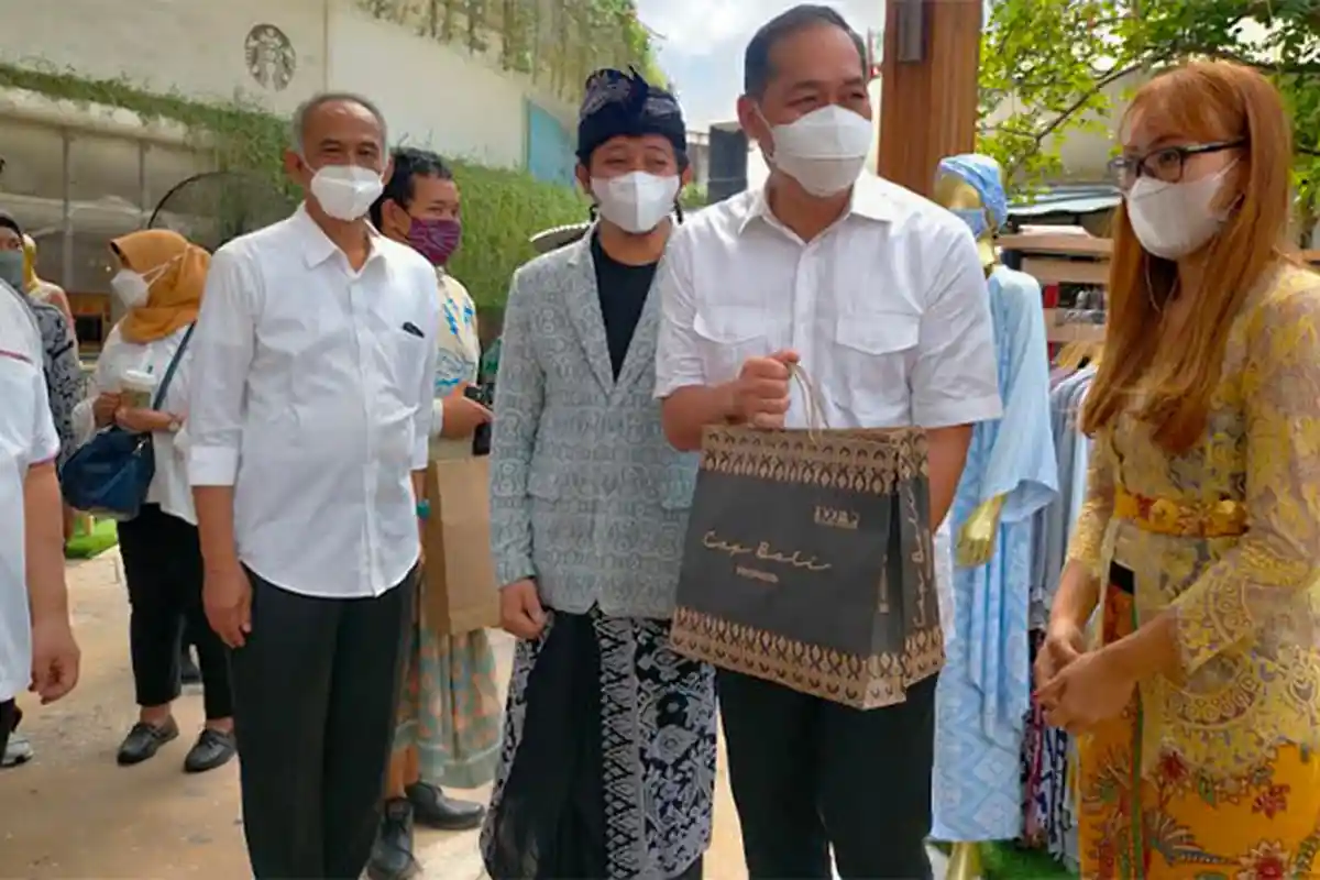 Prokes Sudah Sesuai, Mendag M Lutfi Usul di Bali Anak Usia Bawah 12 Tahun Bisa ke Pusat Perbelanjaan