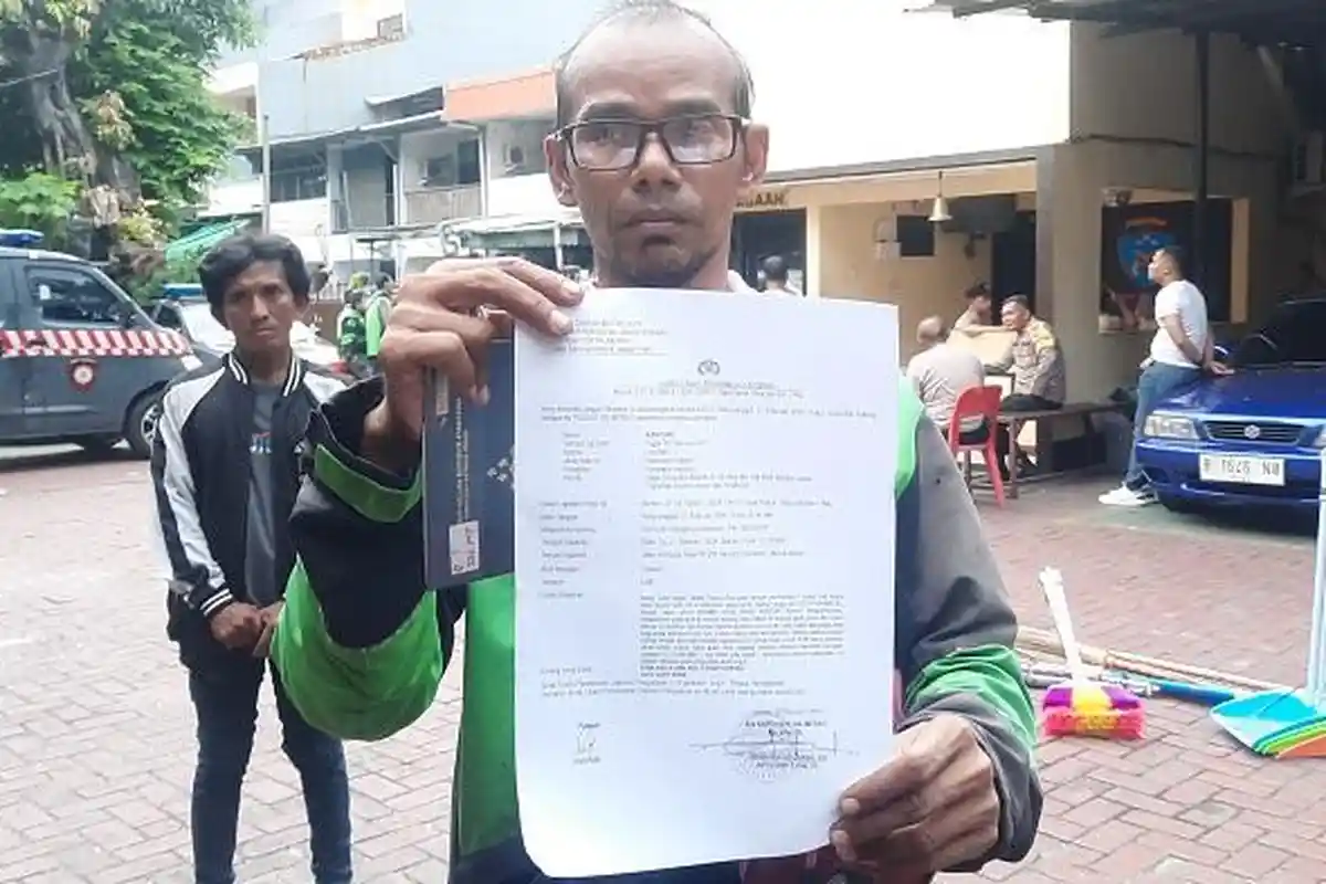 Pencuri Motor Babak Belur Ditangkap Komunitas Ojol, Dipancing Transaksi Hasil Curian