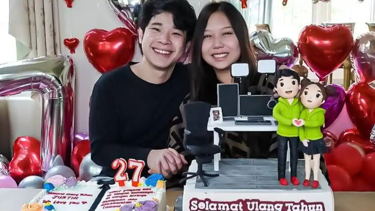 Jess No Limit Ulang Tahun, Sisca Kohl Beri Surprise, Tulisan 'We Love You' Bikin Netizen Salah Fokus