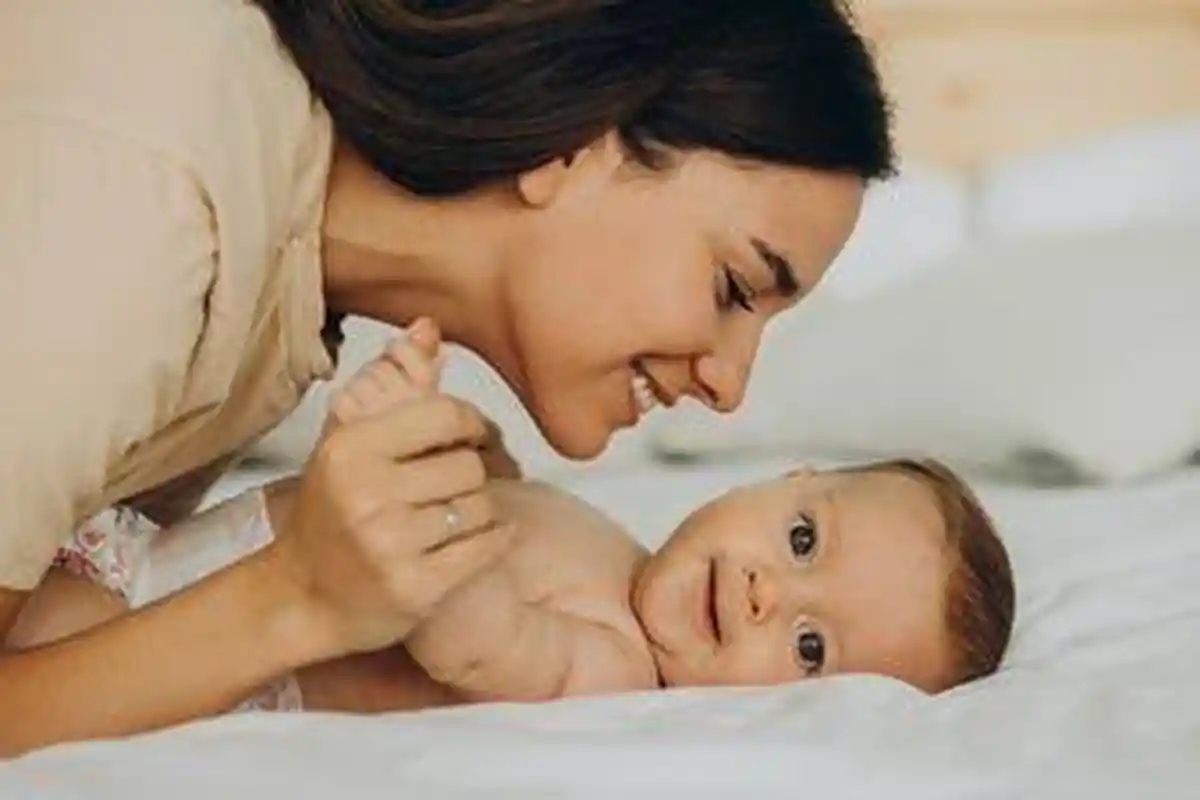 Sah, Pekerja Wanita yang Melahirkan Dapat Cuti 6 Bulan, Suami 5 Hari