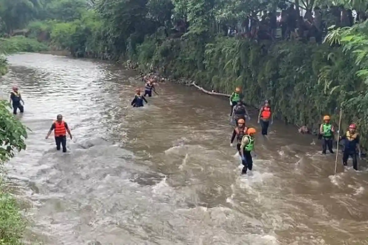 Hanyut Saat Cari Kepiting, Bocah di Cibinong Bogor Akhirnya Ditemukan di Jakarta