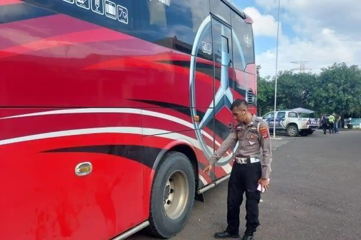 Tragis Bocah di Cilegon Tergilas Bus, Diduga Gegara Minta Sopir Bunyikan Klakson Telolet